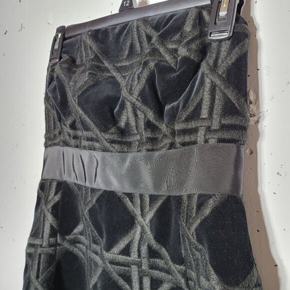 Vineyard Vines Black Carolyn Velvet Strapless Mini Dress 2 NWT Whimsigoth Event - Picture 13 of 13